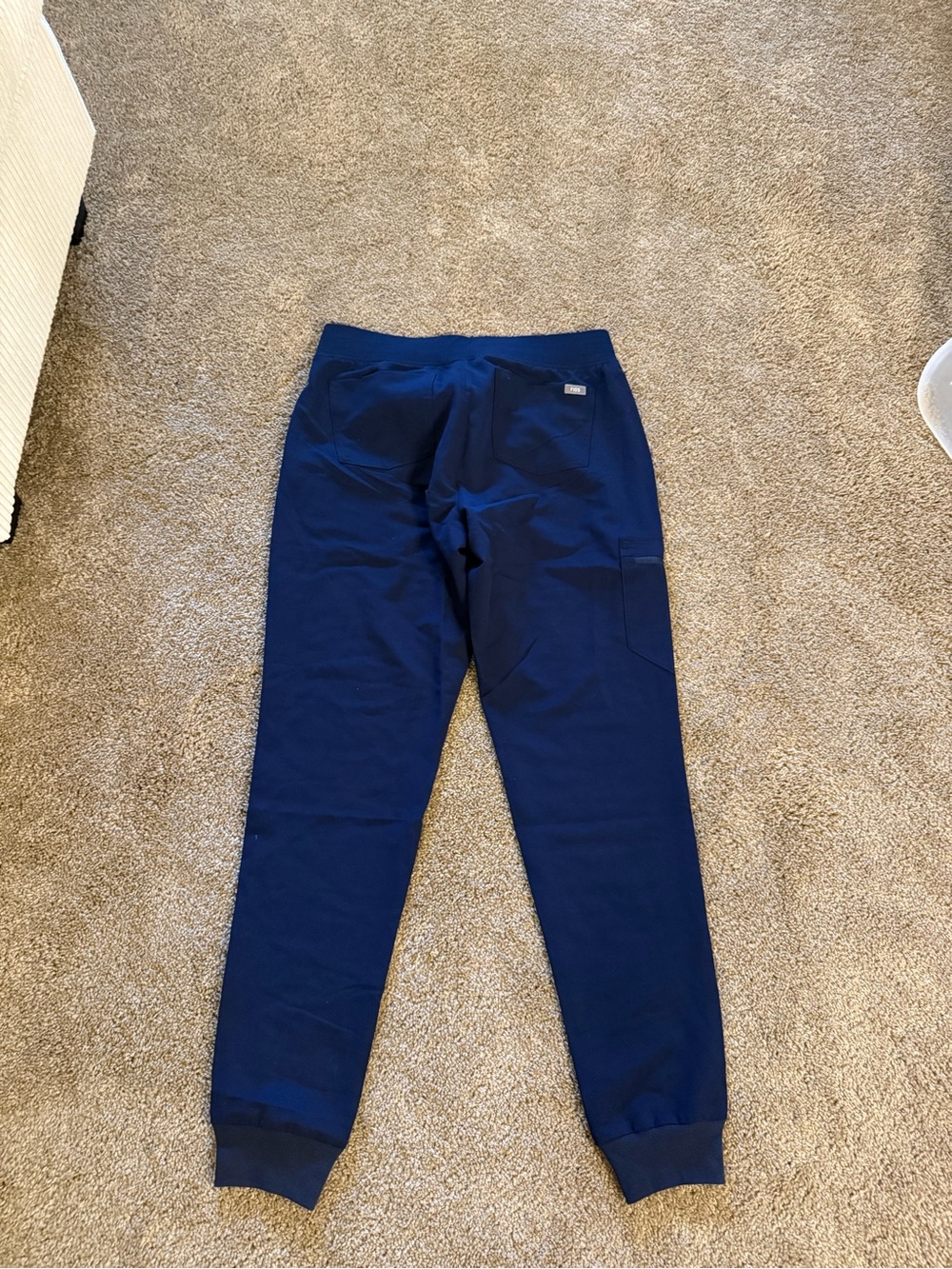 Brand new Figs jogger. Size Medium/Tall.
